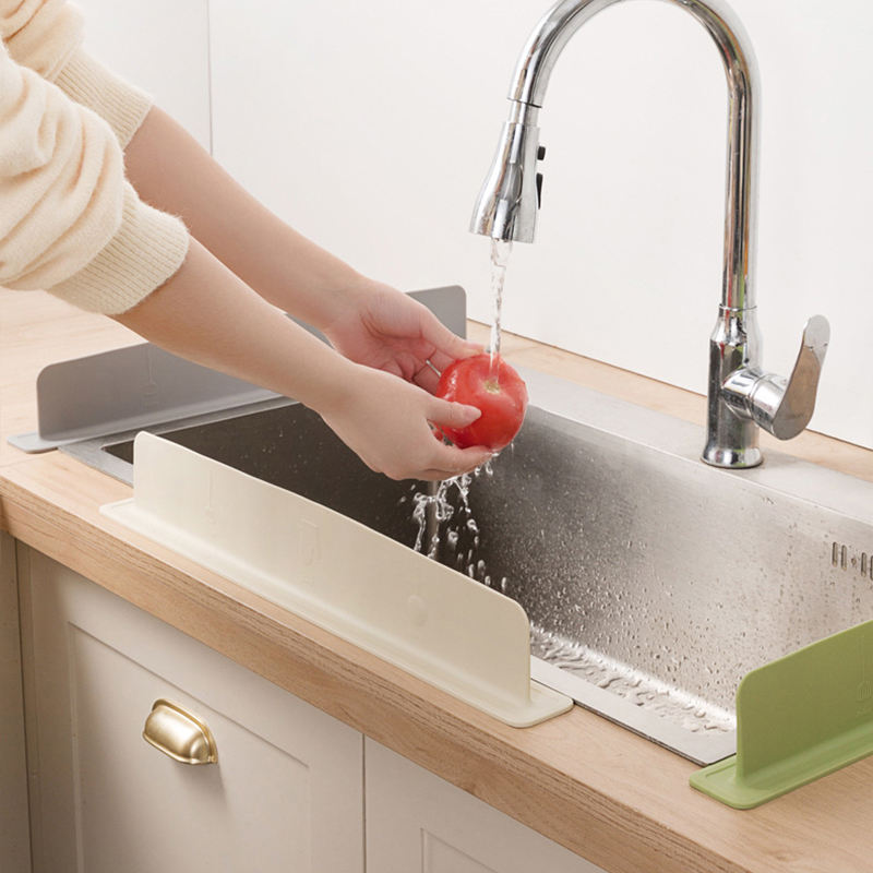 Silicone Sink Splash Guard Board
✨ Keep Your Kitchen Dry. Clean. Stylish.